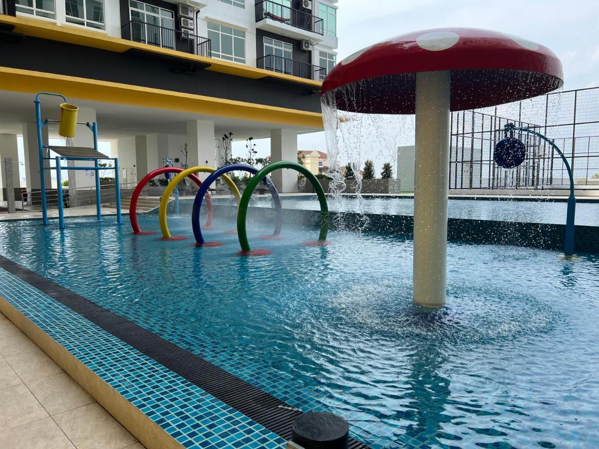 Apartament New!! Loving Night Novo 2Br 4-9Pax I Jonker I Netflix I Family Melaka Zewnętrze zdjęcie