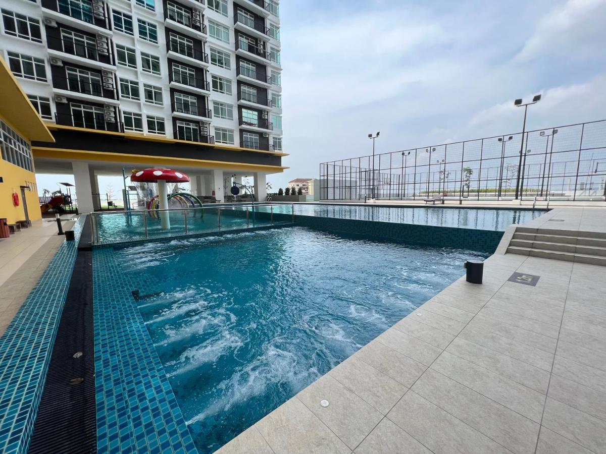 Apartament New!! Loving Night Novo 2Br 4-9Pax I Jonker I Netflix I Family Melaka Zewnętrze zdjęcie