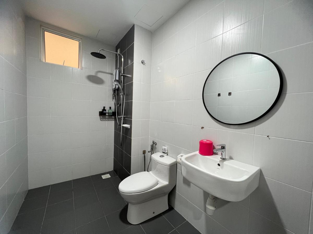 Apartament New!! Loving Night Novo 2Br 4-9Pax I Jonker I Netflix I Family Melaka Zewnętrze zdjęcie